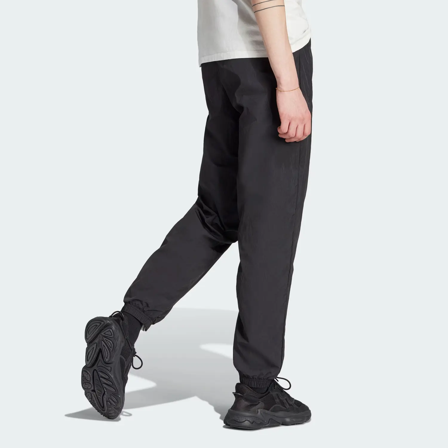 Мужские спортивные штаны Adidas Originals с полосками, черный — фото 3