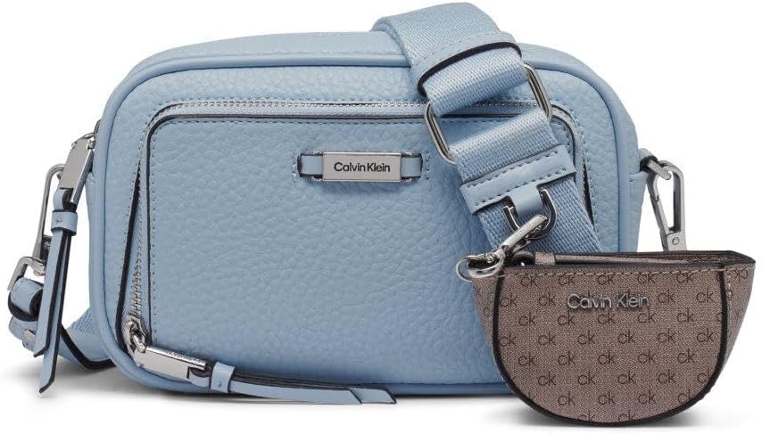 

Сумка-органайзер для фотоаппарата Calvin Klein Zulle Crossbody, Dusty Blue, Голубой, Сумка-органайзер для фотоаппарата Calvin Klein Zulle Crossbody, Dusty Blue