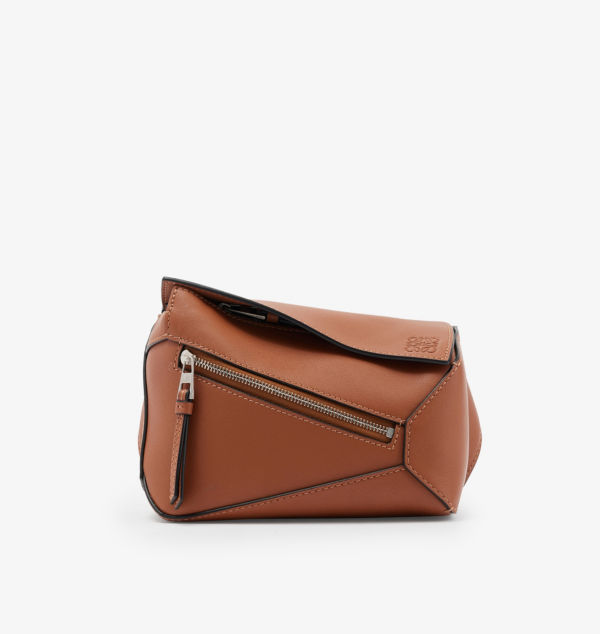 

Мини-Сумка на пояс из кожи с пазловым краем Loewe, коричневый