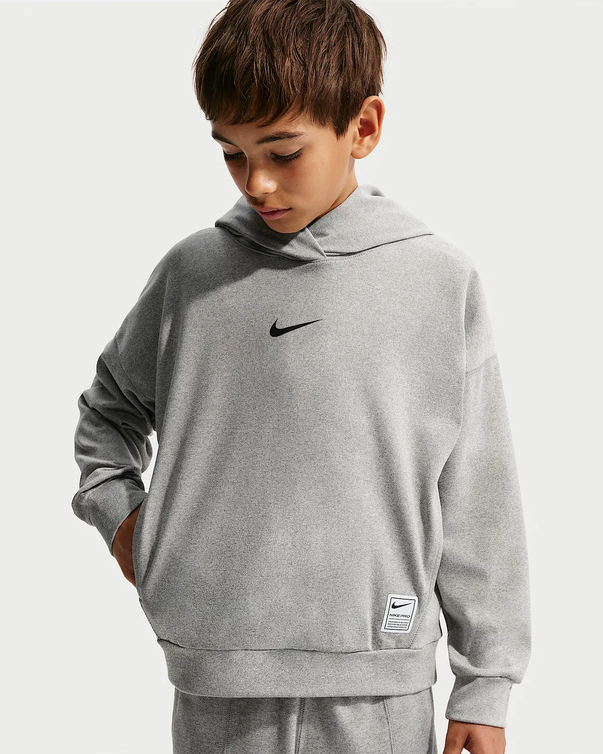 Детская (мальчиковая) флисовая кофта с капюшоном Dri-FIT Nike Pro, Dark Grey Heather/Black