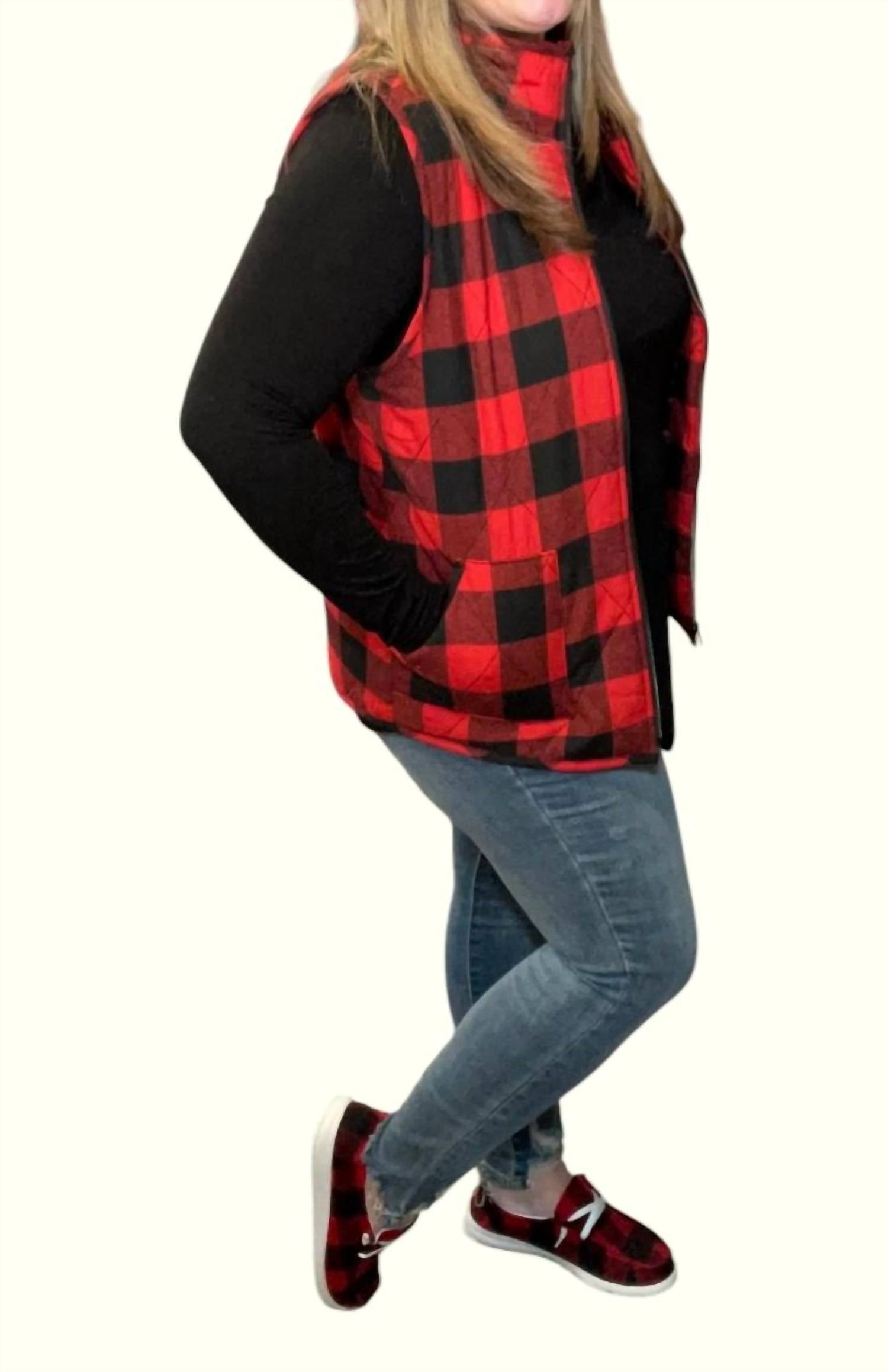 

Жилет на молнии Buffalo Plaid в красно-черную клетку Michelle Mae