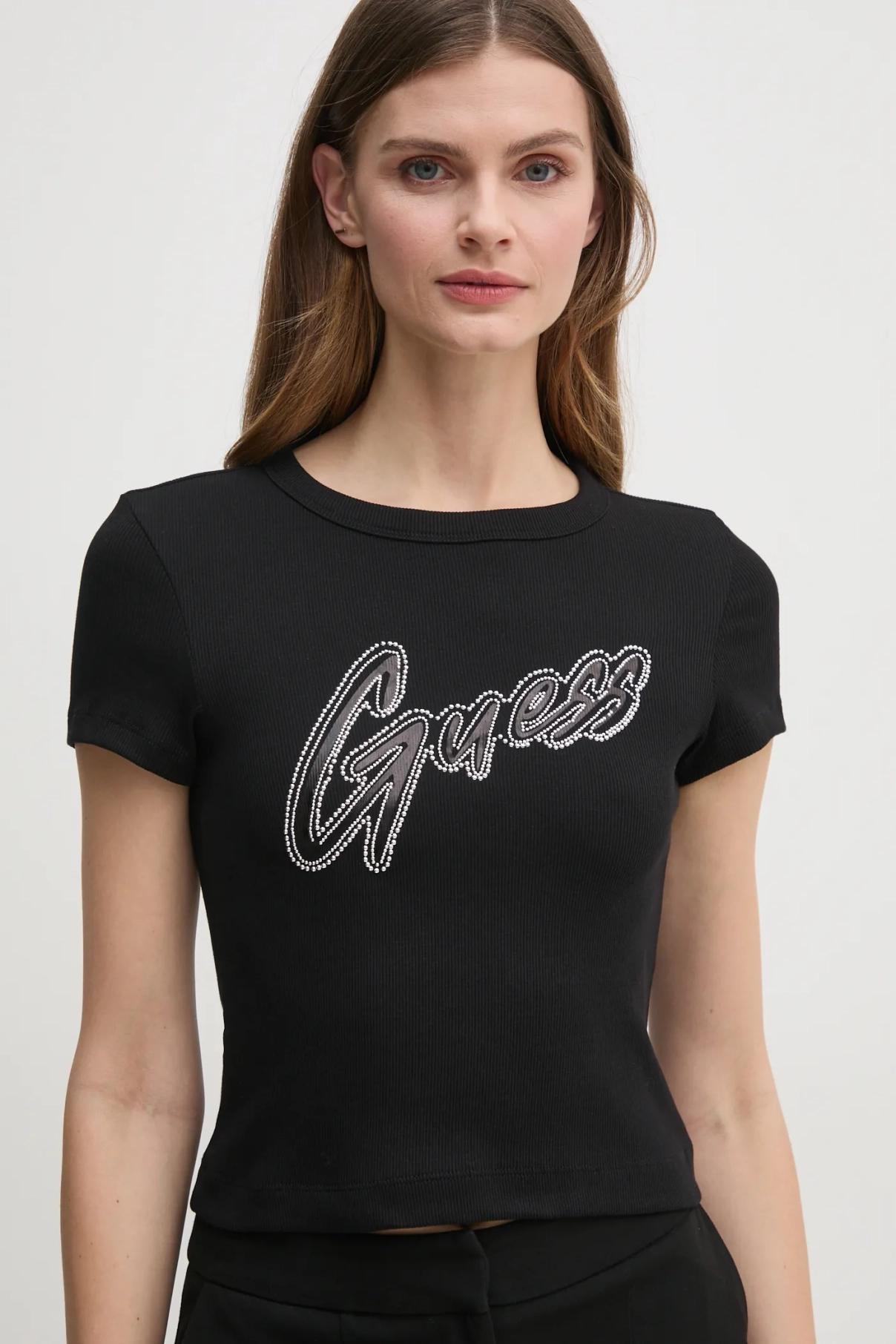 

Футболка Guess, черный