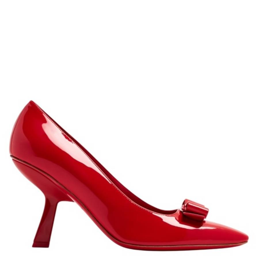 Туфли Ferragamo Vara Bow из лаковой кожи Salvatore Ferragamo, красный