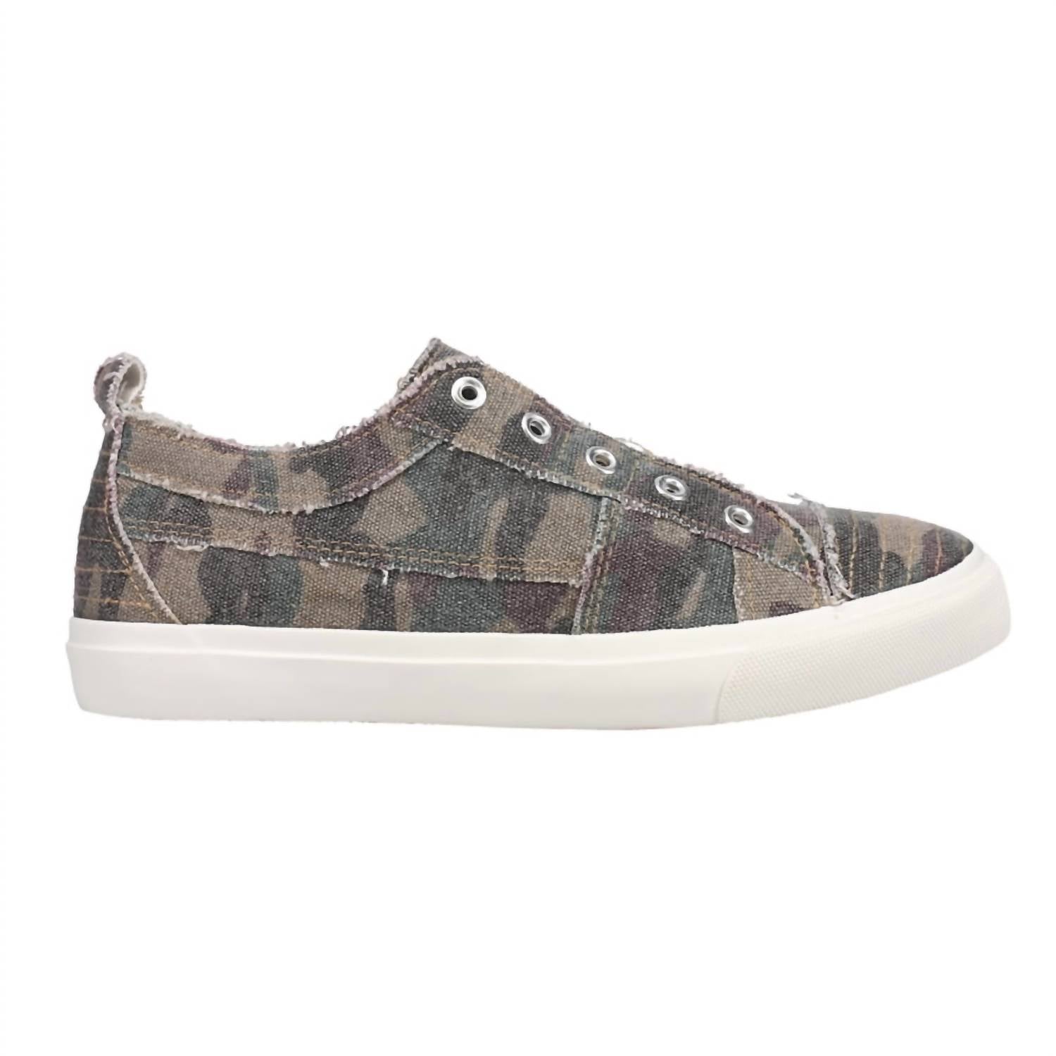 Женские парусиновые туфли без застежек в камуфляжном цвете Corkys Footwear