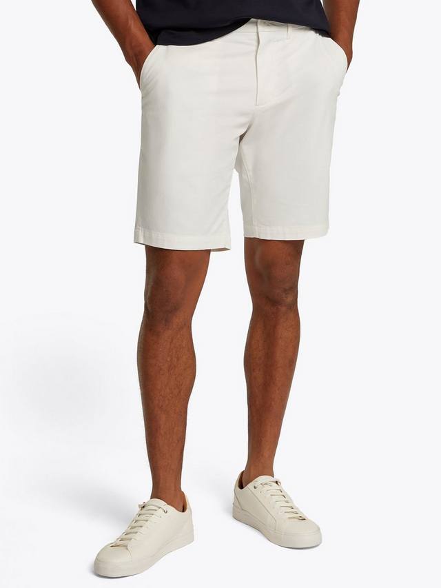 

Шорты harlem chino 1985 года выпуска Tommy Hilfiger, цвет Ivory Silk