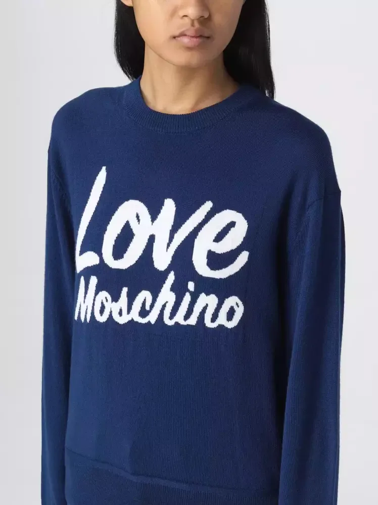 

Шикарный синий свитер с контрастным дизайном спереди LOVE MOSCHINO