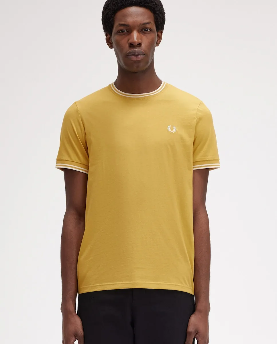 

Футболка мужская с короткими рукавами и круглым вырезом Fred Perry, жёлтый