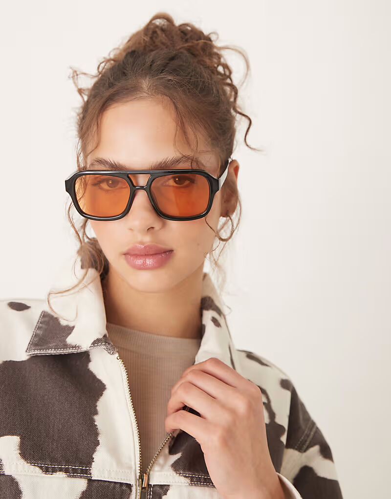

Солнцезащитные очки-авиаторы ASOS DESIGN с персиковыми линзами