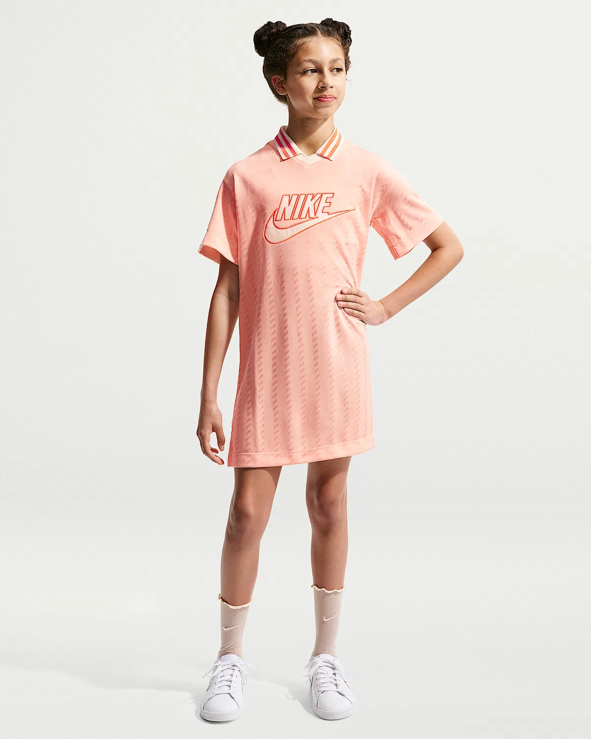 Детское (для девочек) платье-джерси с коротким рукавом Nike Sportswear, Arctic Orange/Soft Pearl/Turf Orange/Soft Pearl