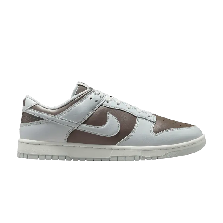 

Кроссовки Nike Dunk Low 'Cave Stone', серый