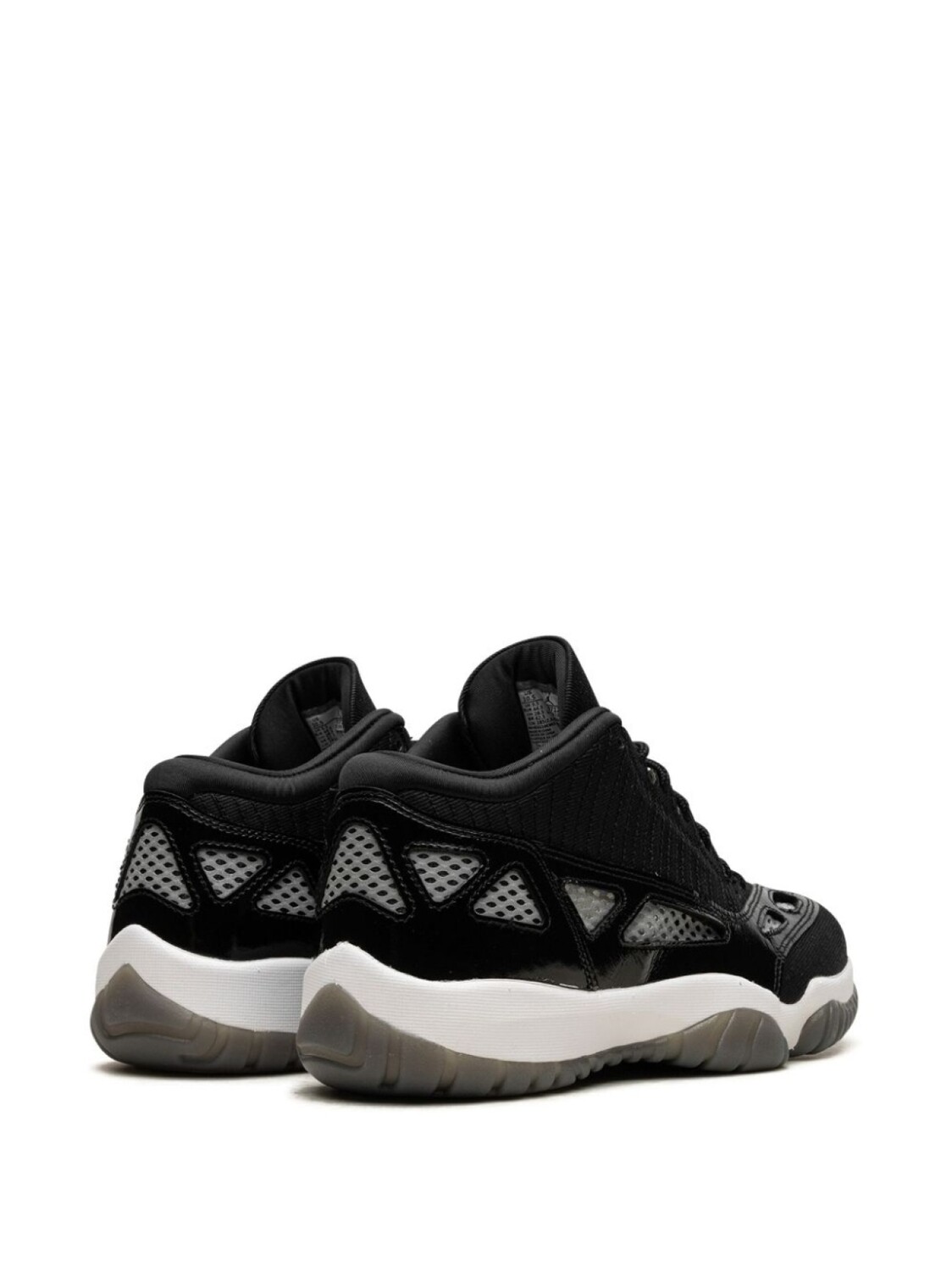 

Jordan кроссовки Air Jordan 11 Low IE 'Black/White', черный
