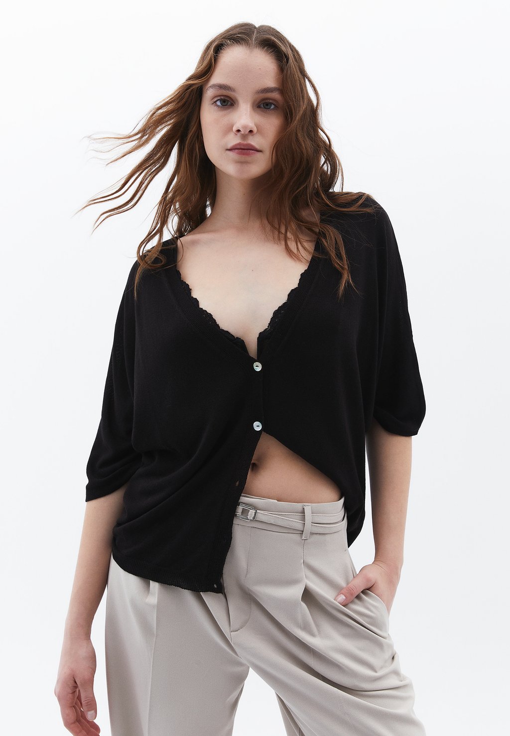 

Кардиган WITH BUTTONS OXXO, черный