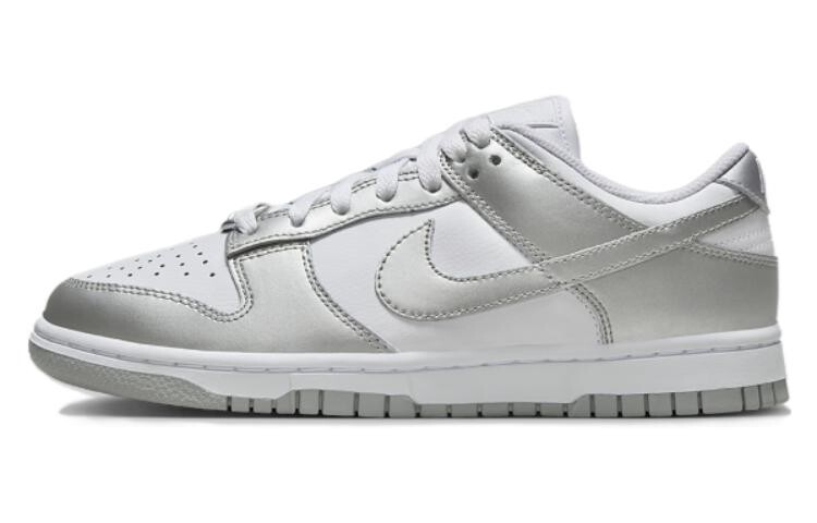 Кроссовки Nike Dunk Low Metallic Silver Women's, серый/белый