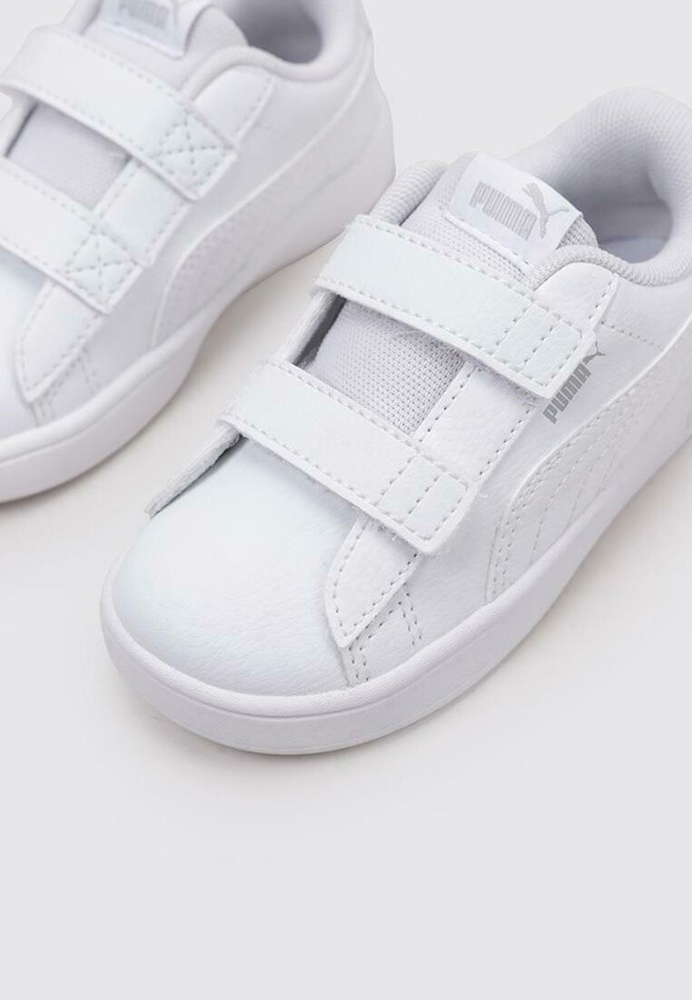 

Детская обувь RICKIE Puma, белый