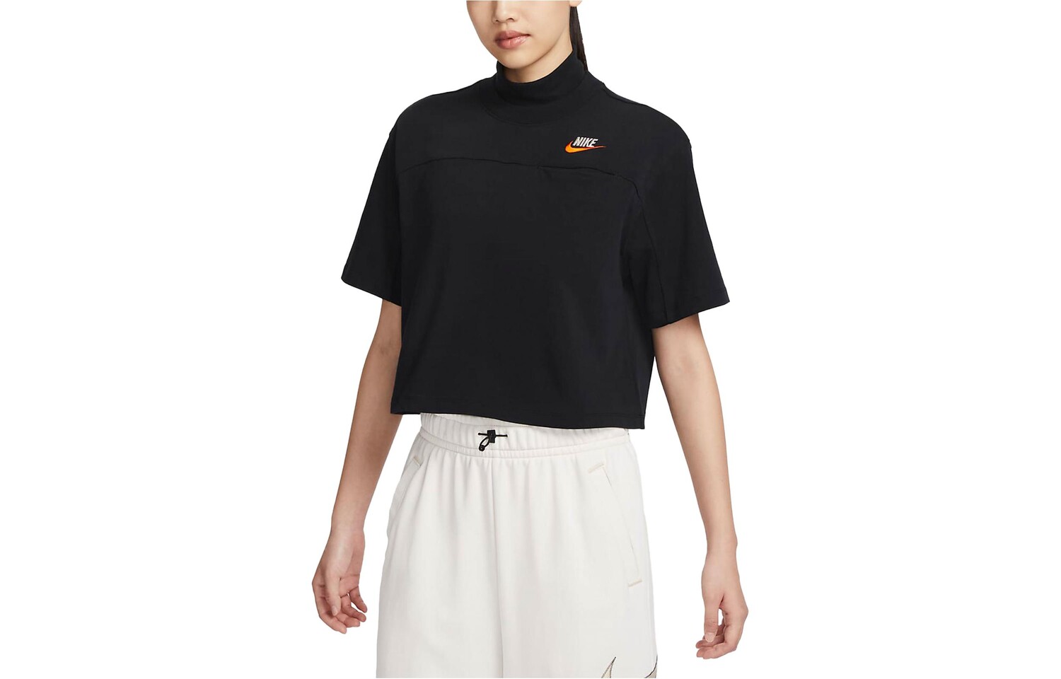 

Женская футболка Nike, цвет Black
