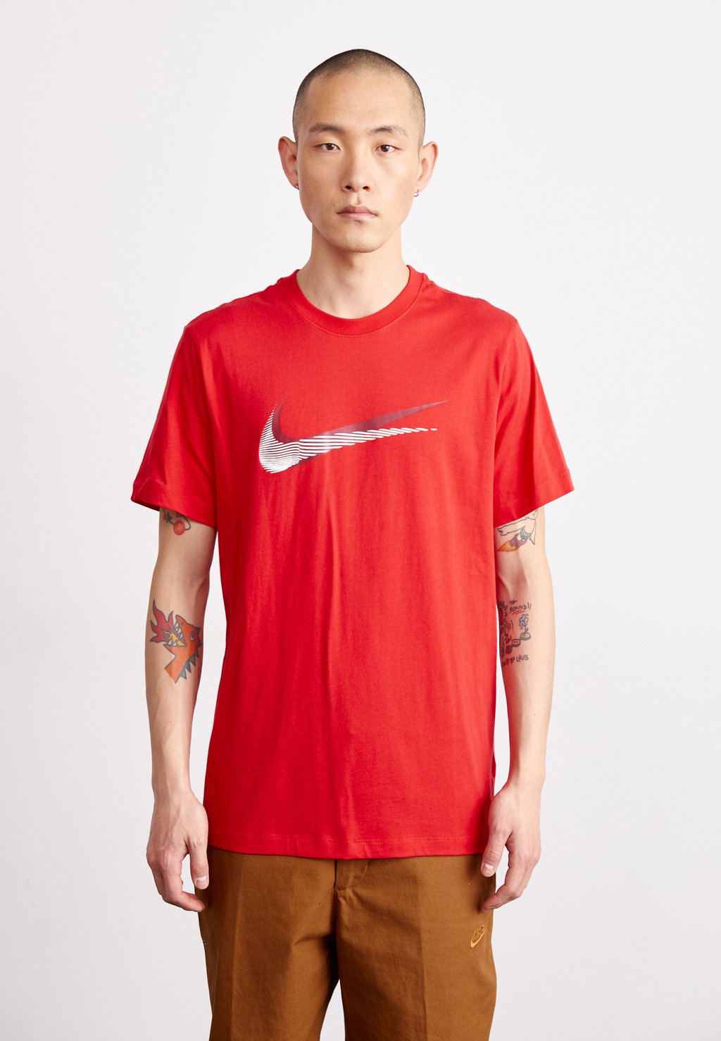 

Футболка с принтом Nike Sportswear, красный