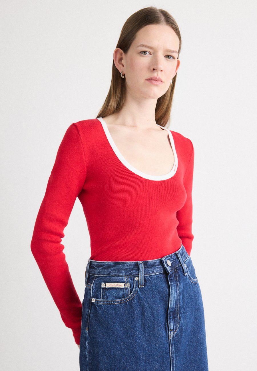 

Джемпер Calvin Klein Jeans COLOR BLOCKED, Brilliant White/White