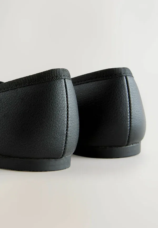 Туфли-балетки для школы Wide fit (g) fit ballet pumps Next, черный матовый — фото 4