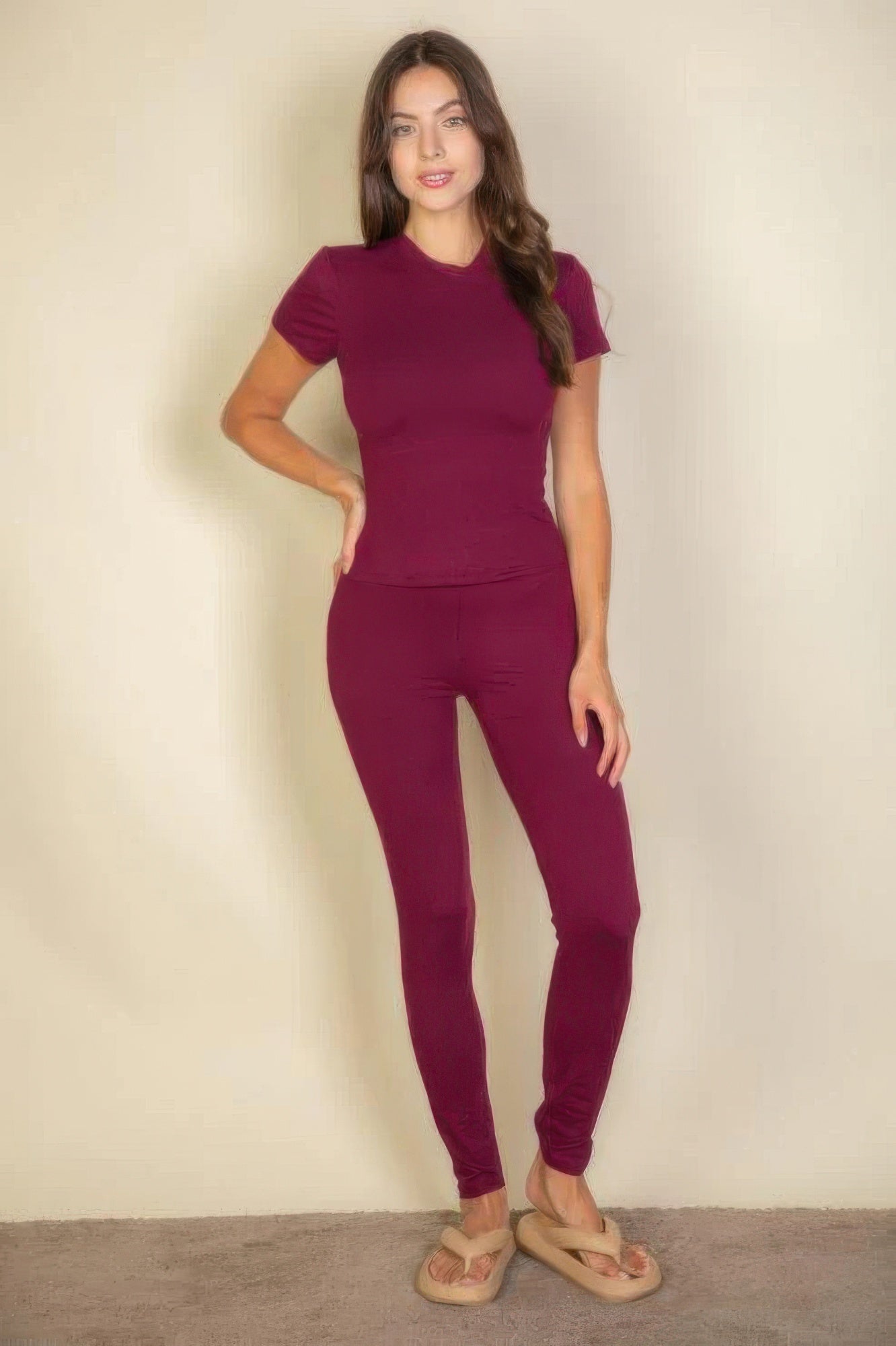 

FASHNZFAB Футболка с коротким рукавом и круглым вырезом, цвет burgundy