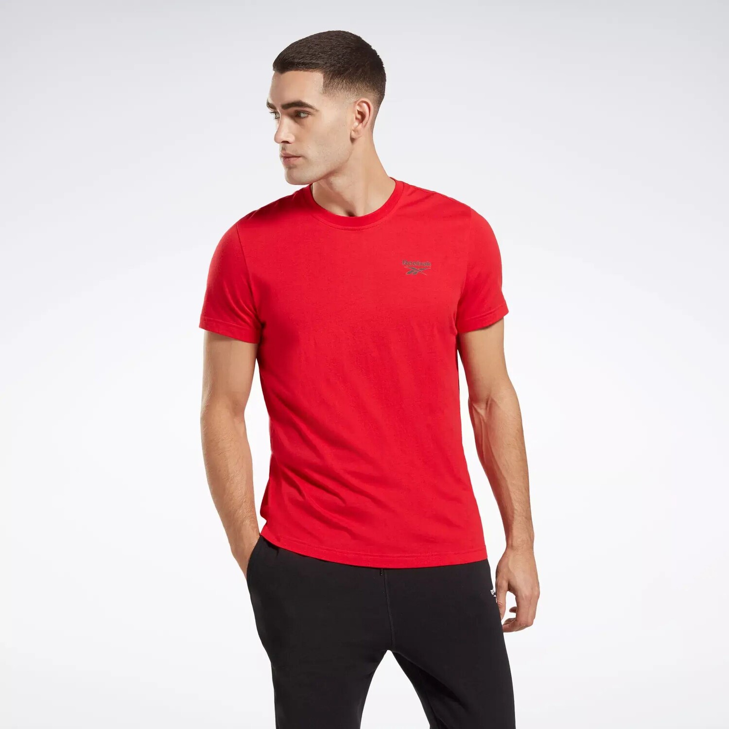 

Футболка Identity Classics Reebok, красный/черный