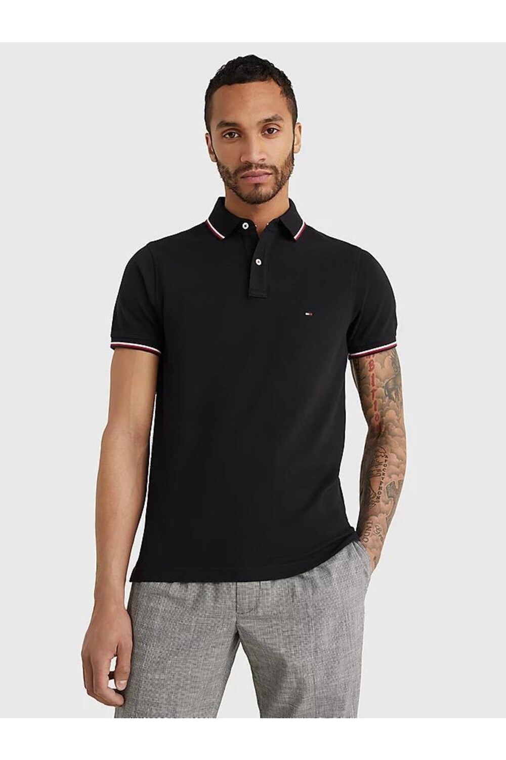 

Футболка Tommy Hilfiger, черный