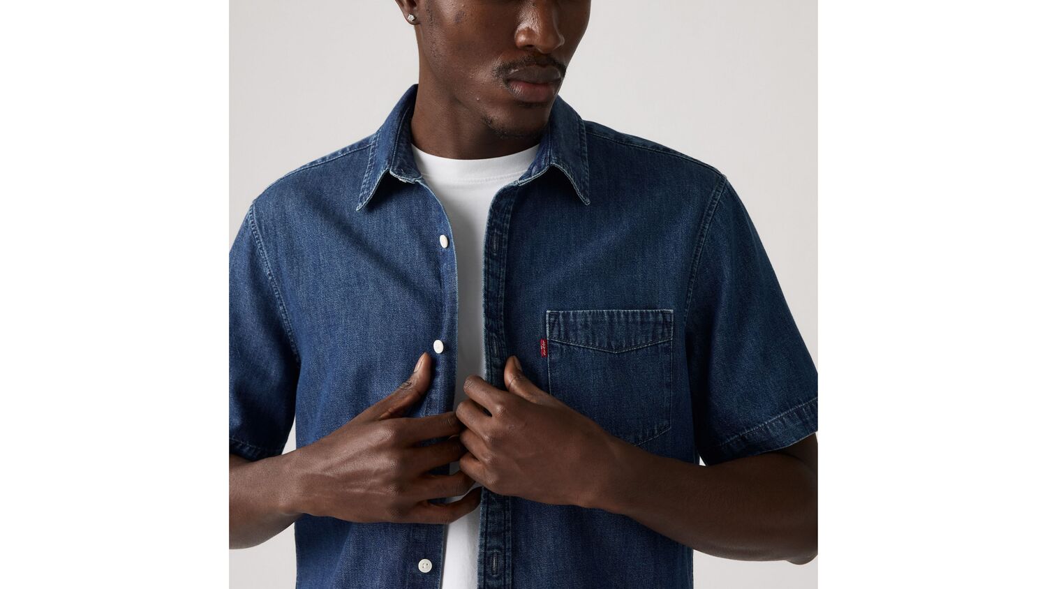 Рубашка классического стандартного кроя с коротким рукавом Levi's, Boone Dark Wash - Dark Wash — фото 4