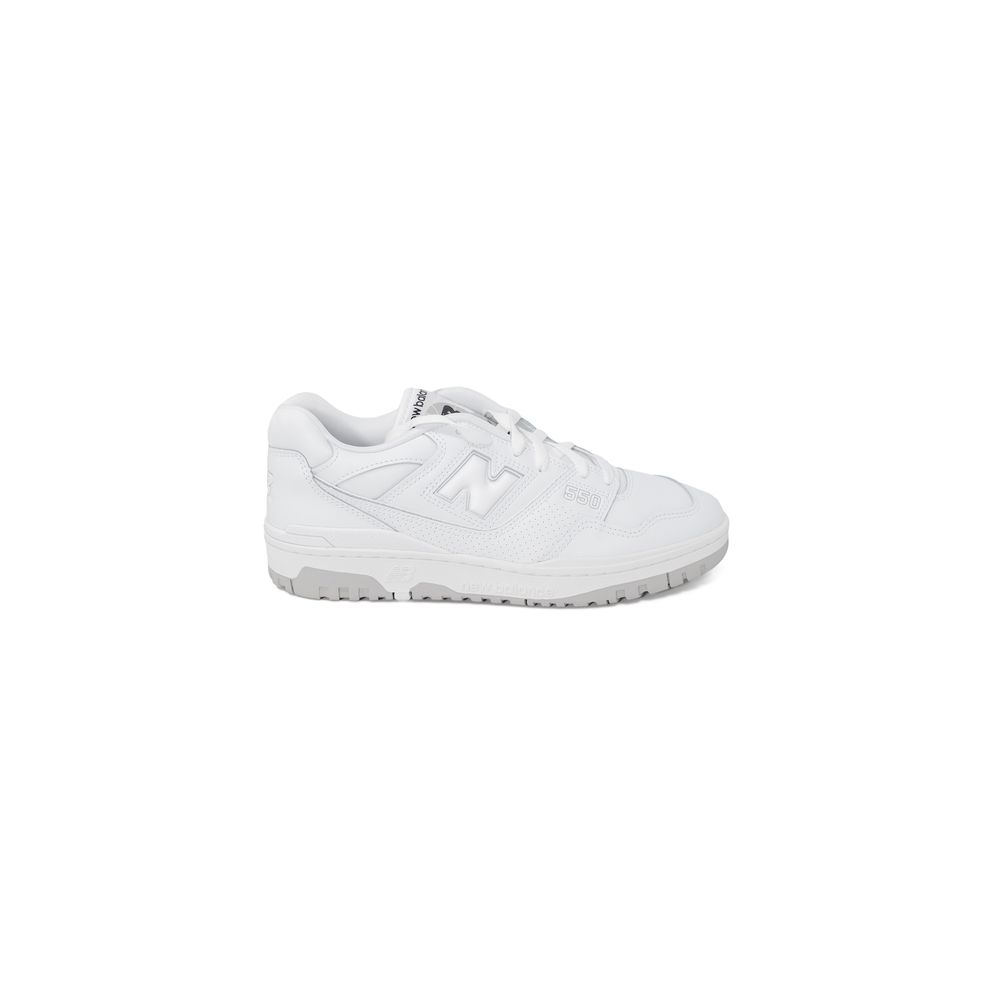 

Белые кожаные кроссовки New Balance