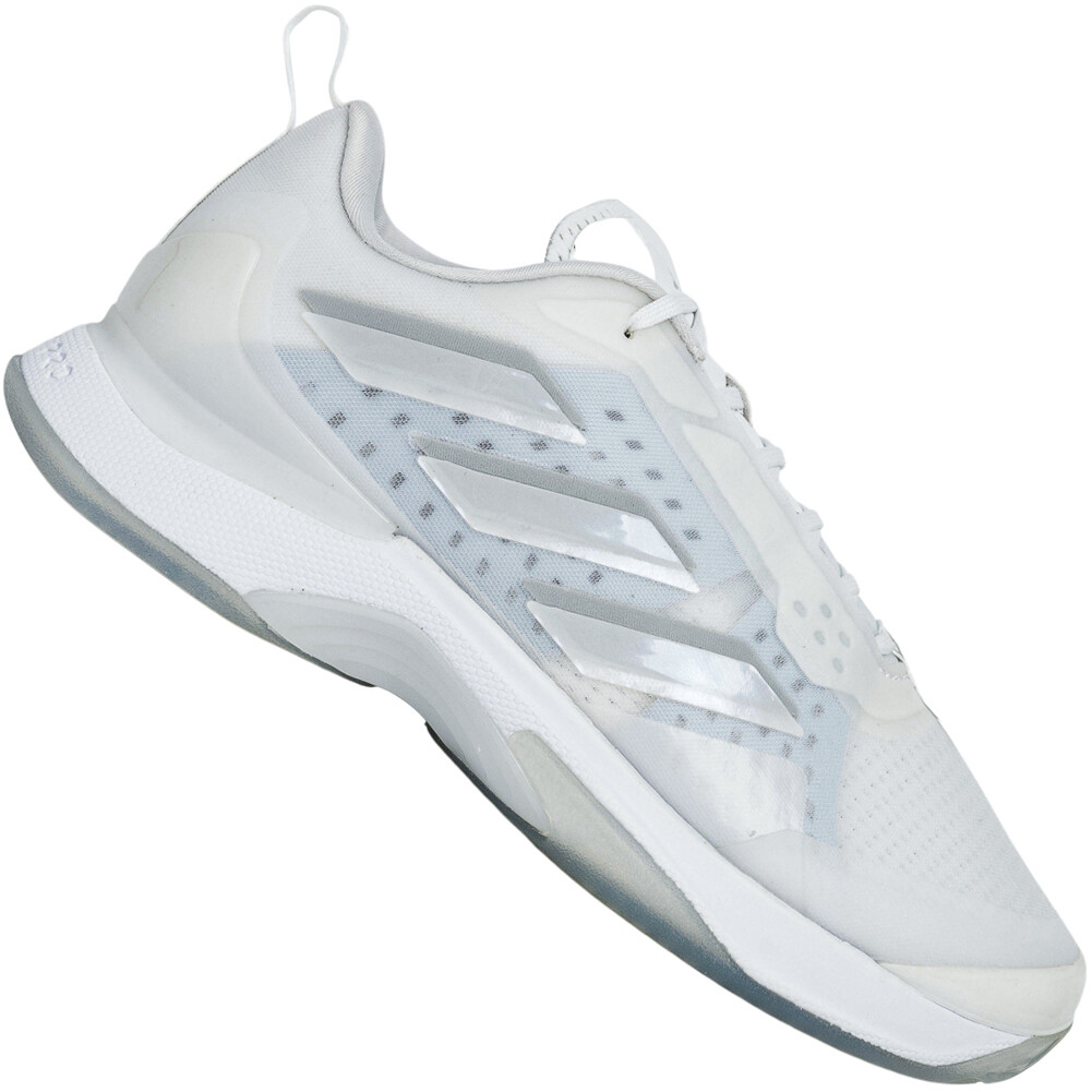 Женские теннисные кроссовки Adidas Avacourt
