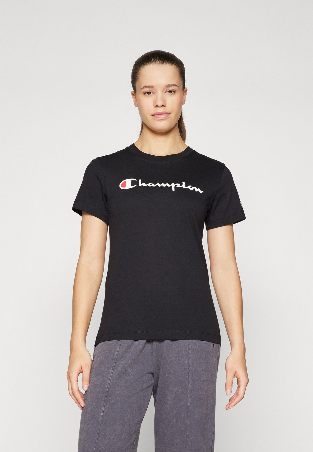 

Футболка с принтом ICONS CREWNECK WITH LARGE LOGO Champion, черный