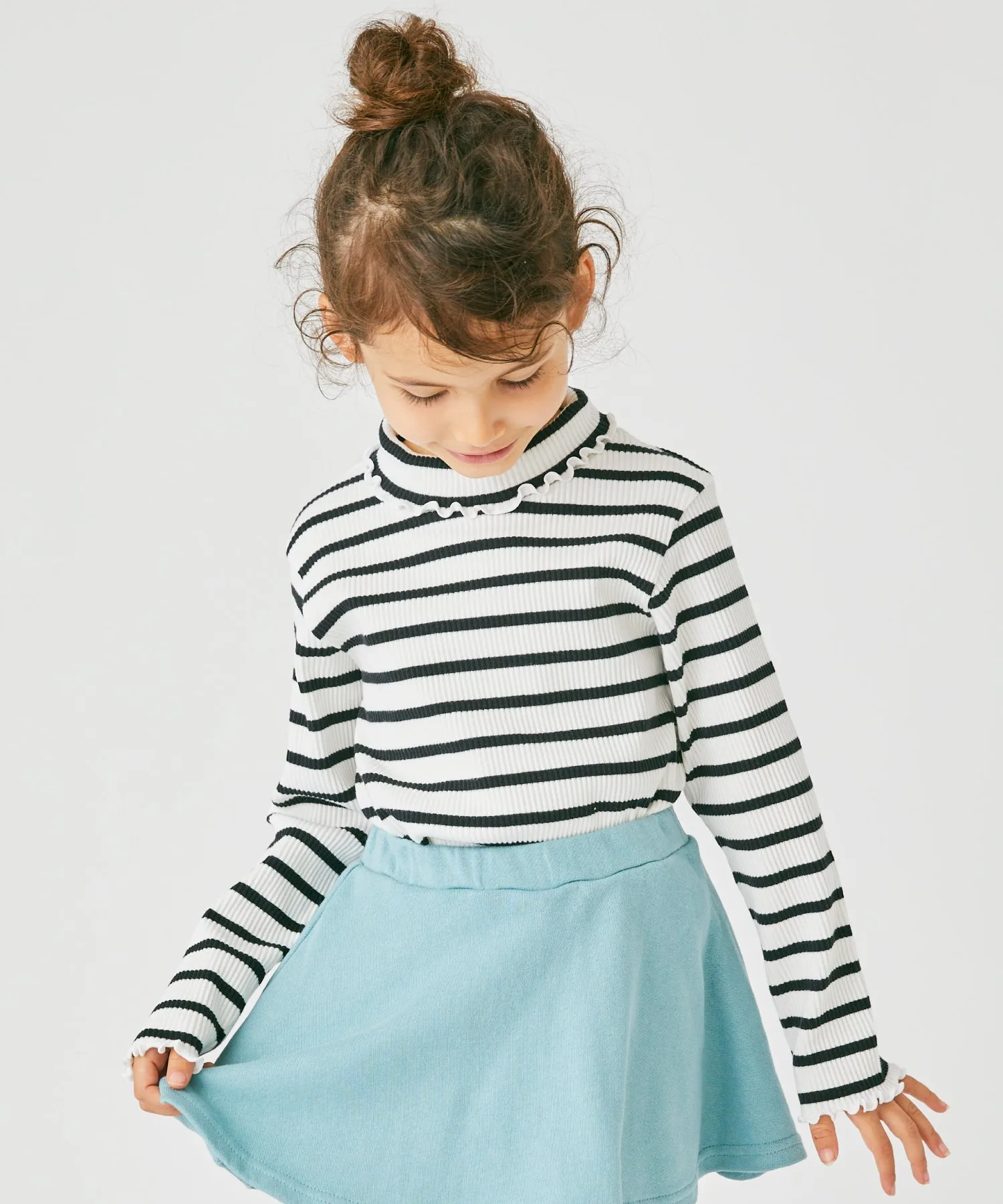 Водолазка в рубчик Ever Closet, White border
