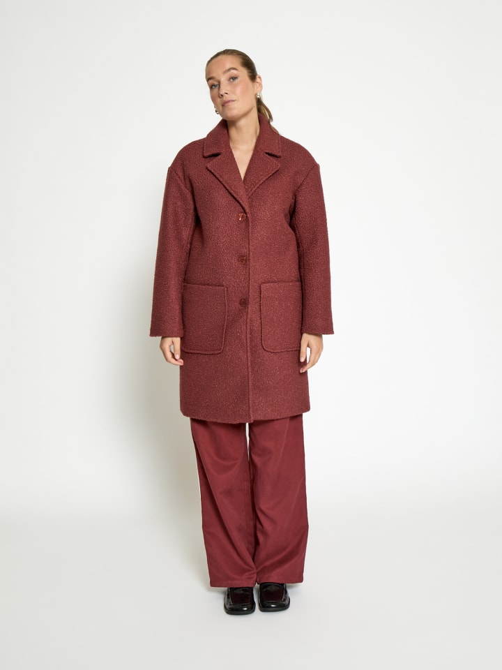 

Пальто цвета яблочно-коричневого масла DESIRES