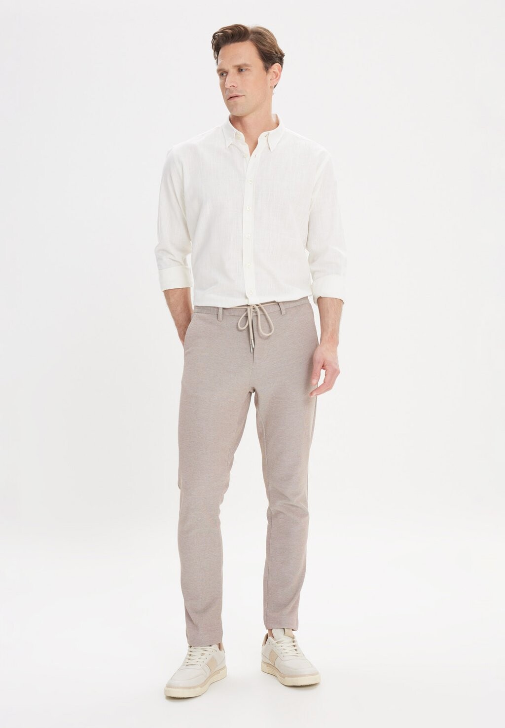 

Чиносы JOGGER AC&CO / ALTINYILDIZ CLASSICS, светло-коричневый