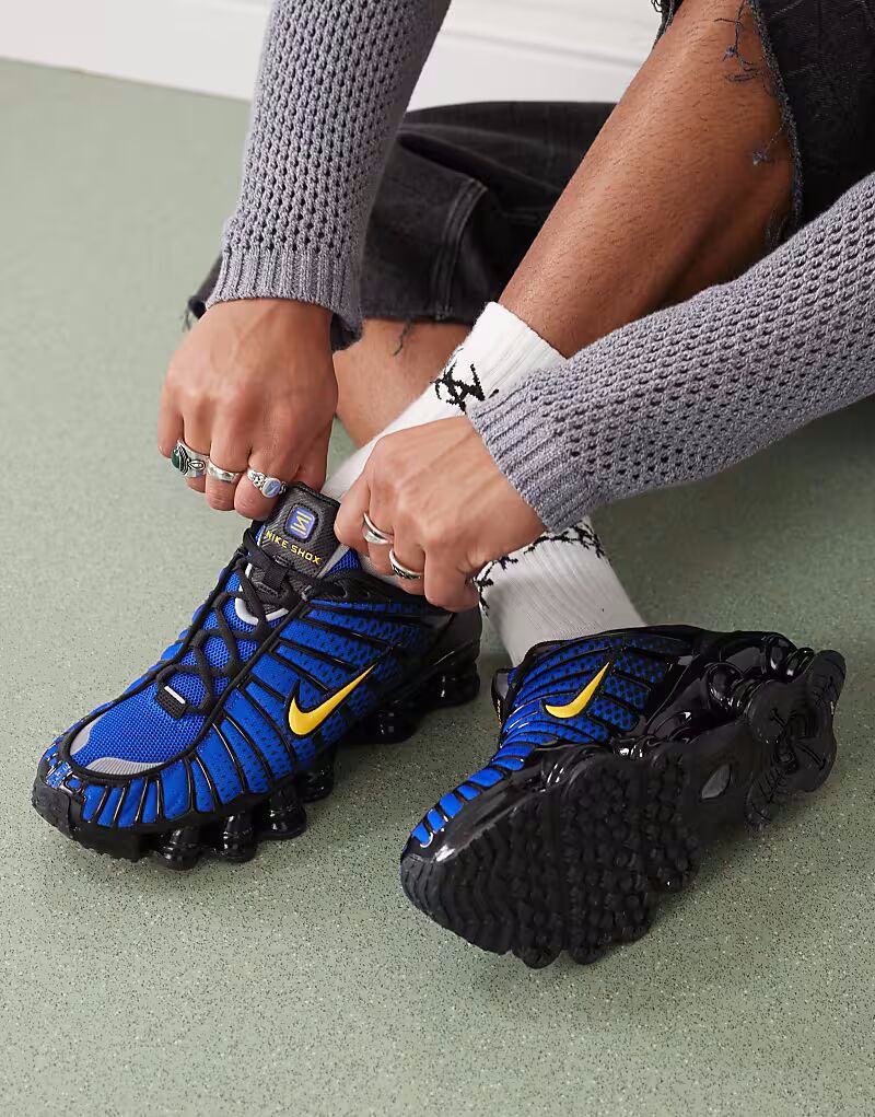 

Кроссовки унисекс Nike Shox TL синего цвета