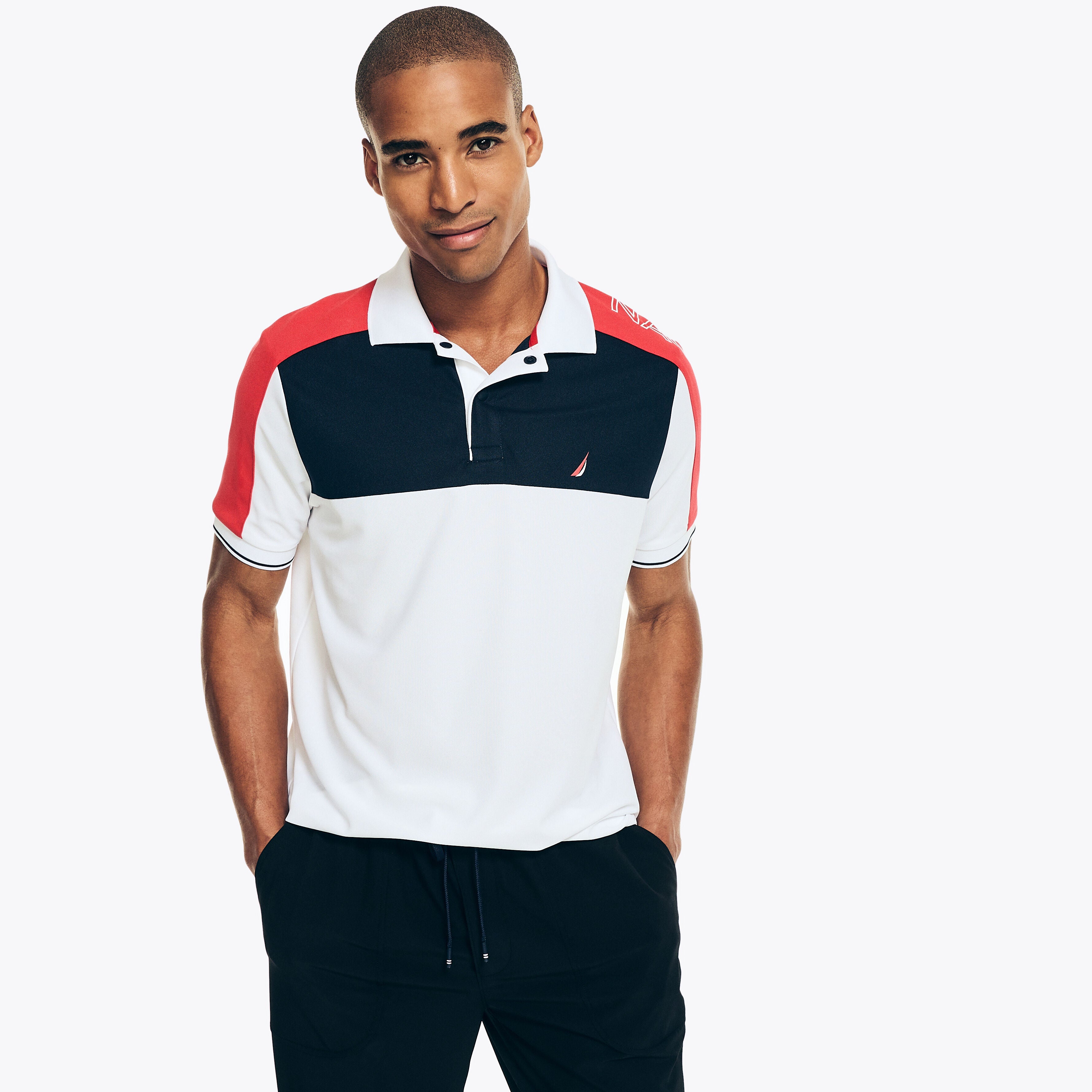 

Мужская рубашка-поло Nautica Navtech Sustainably Crafted Classic Fit, цвет bright white