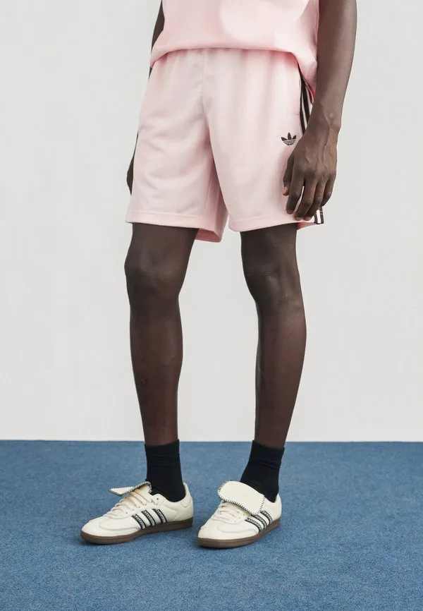 Шорты в полоску Adidas Originals, Sandy Pink