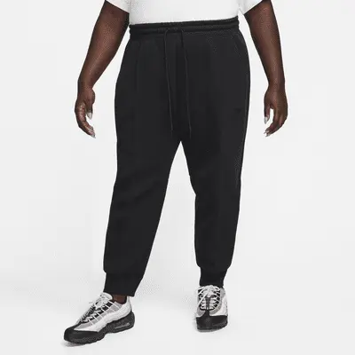 Джоггеры Nike Sportswear Tech Fleece, черный