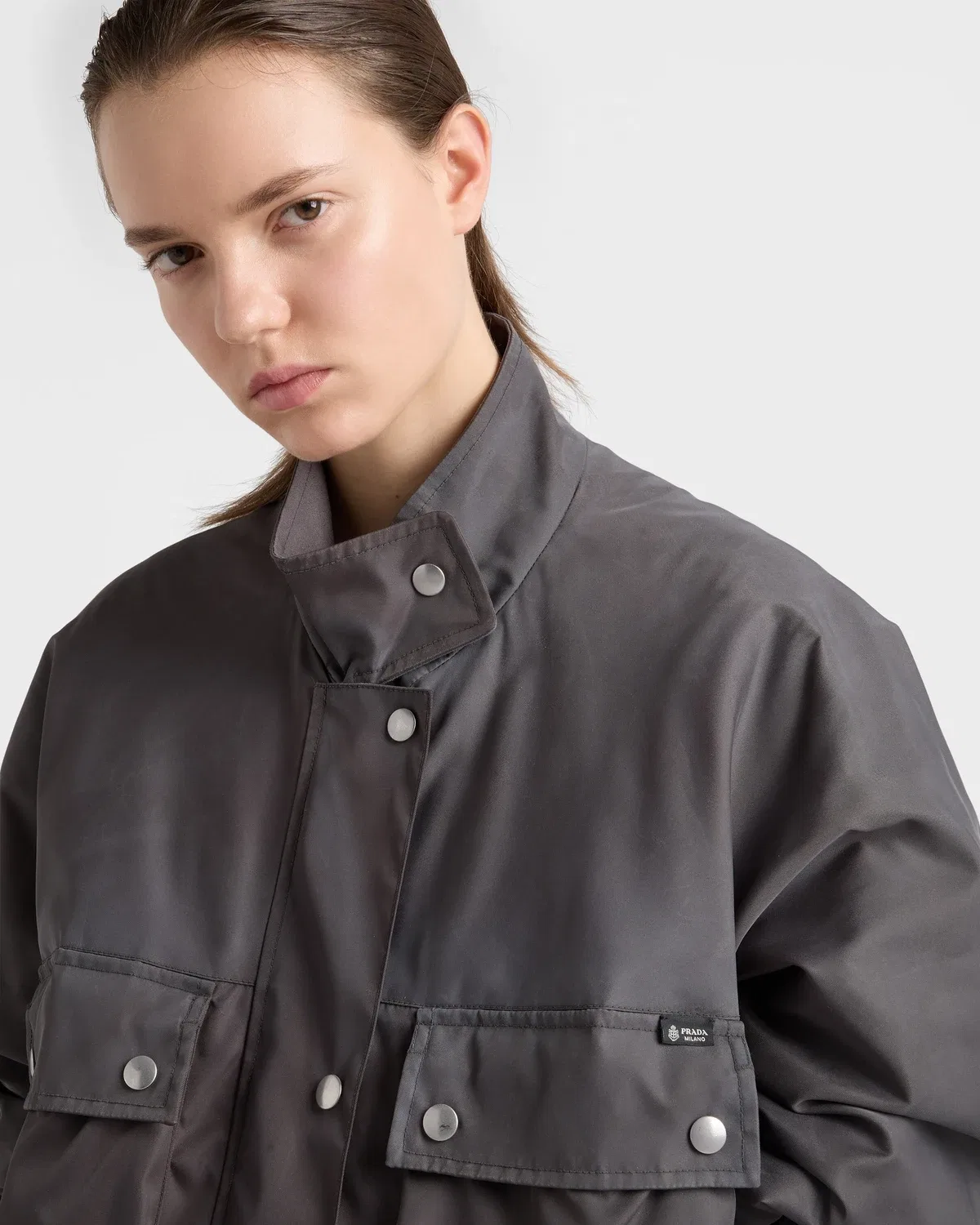Дождевая куртка из выстиранного нейлона Re-Nylon Prada, серый — фото 4