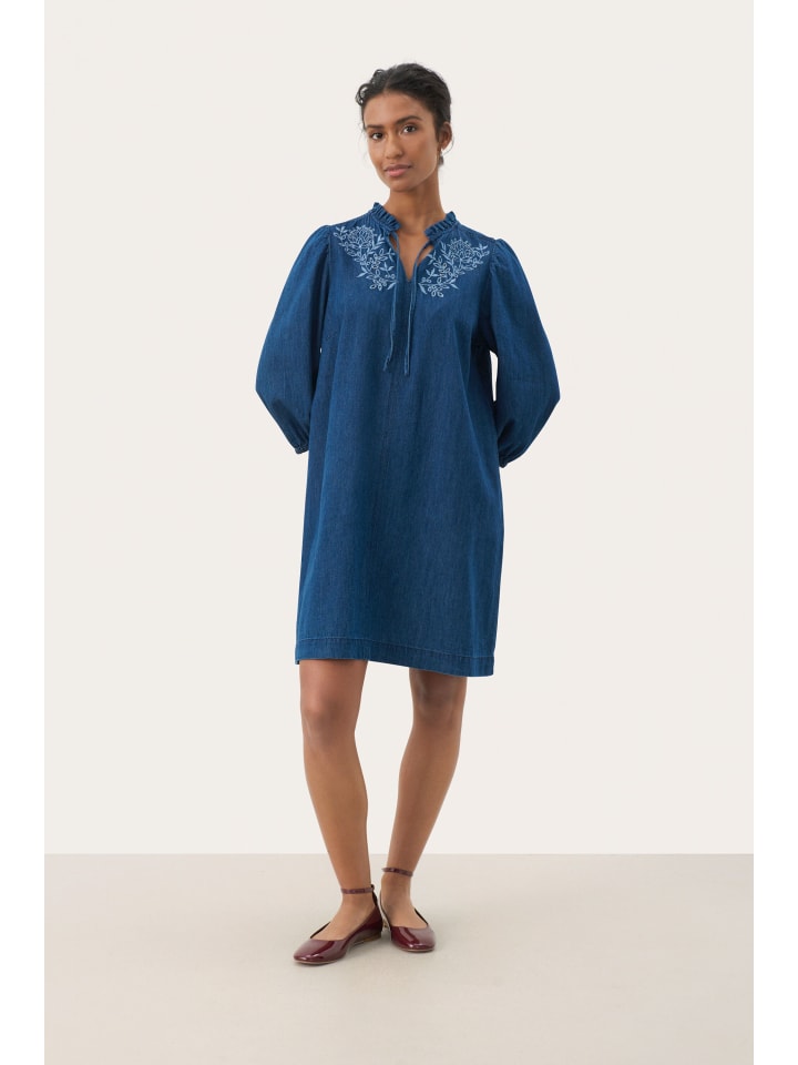 

Платье TashaPW, прямого кроя, джинсовая ткань средне-синего цвета с вышивкой PART TWO