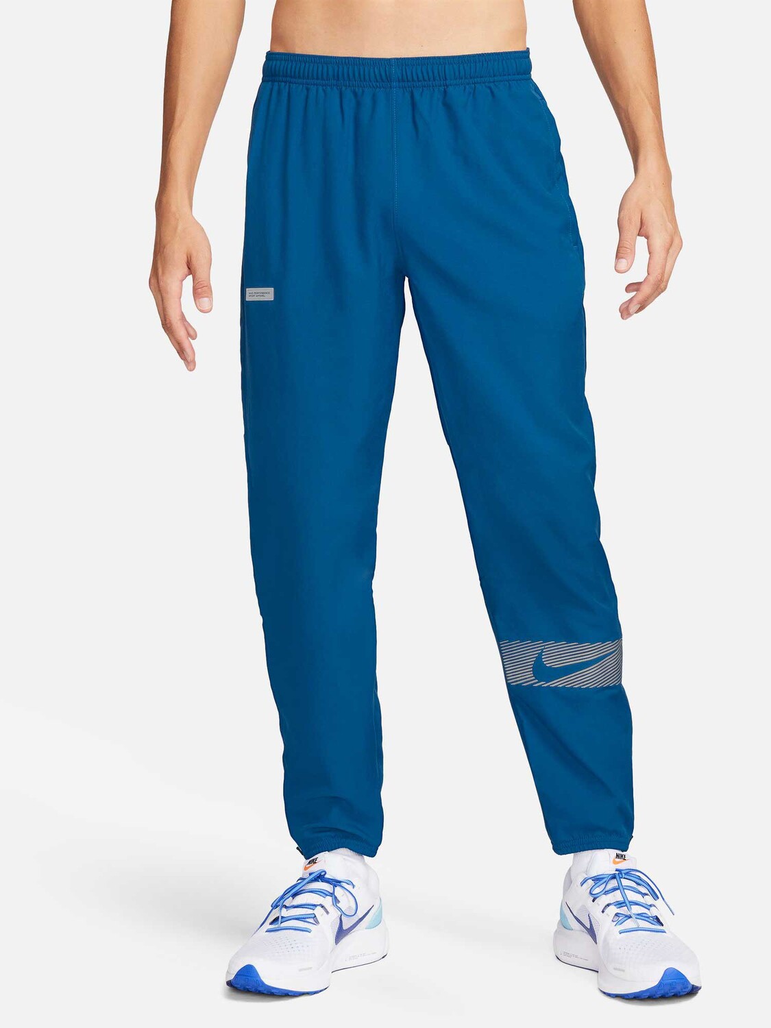 

Спортивные брюки Nike M NK DF FLSH CHLLGR WVN PNT, синий