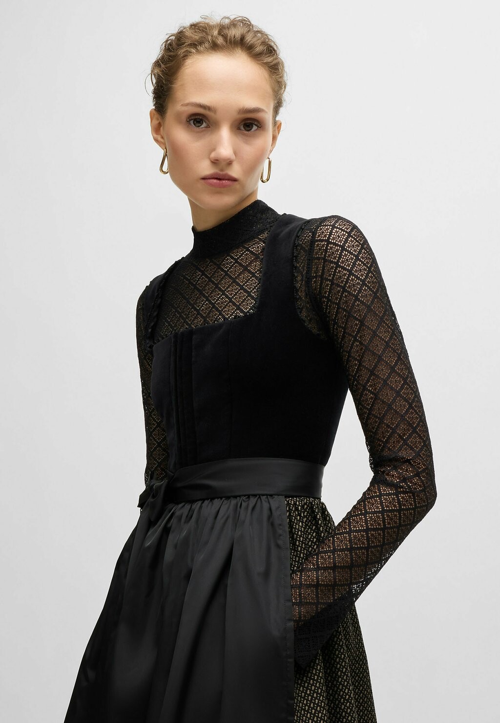 

Блуза BOSS, черный