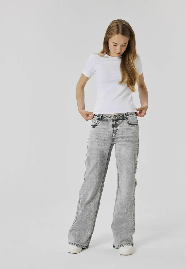Свободные джинсы Lmtd, Light Grey Denim
