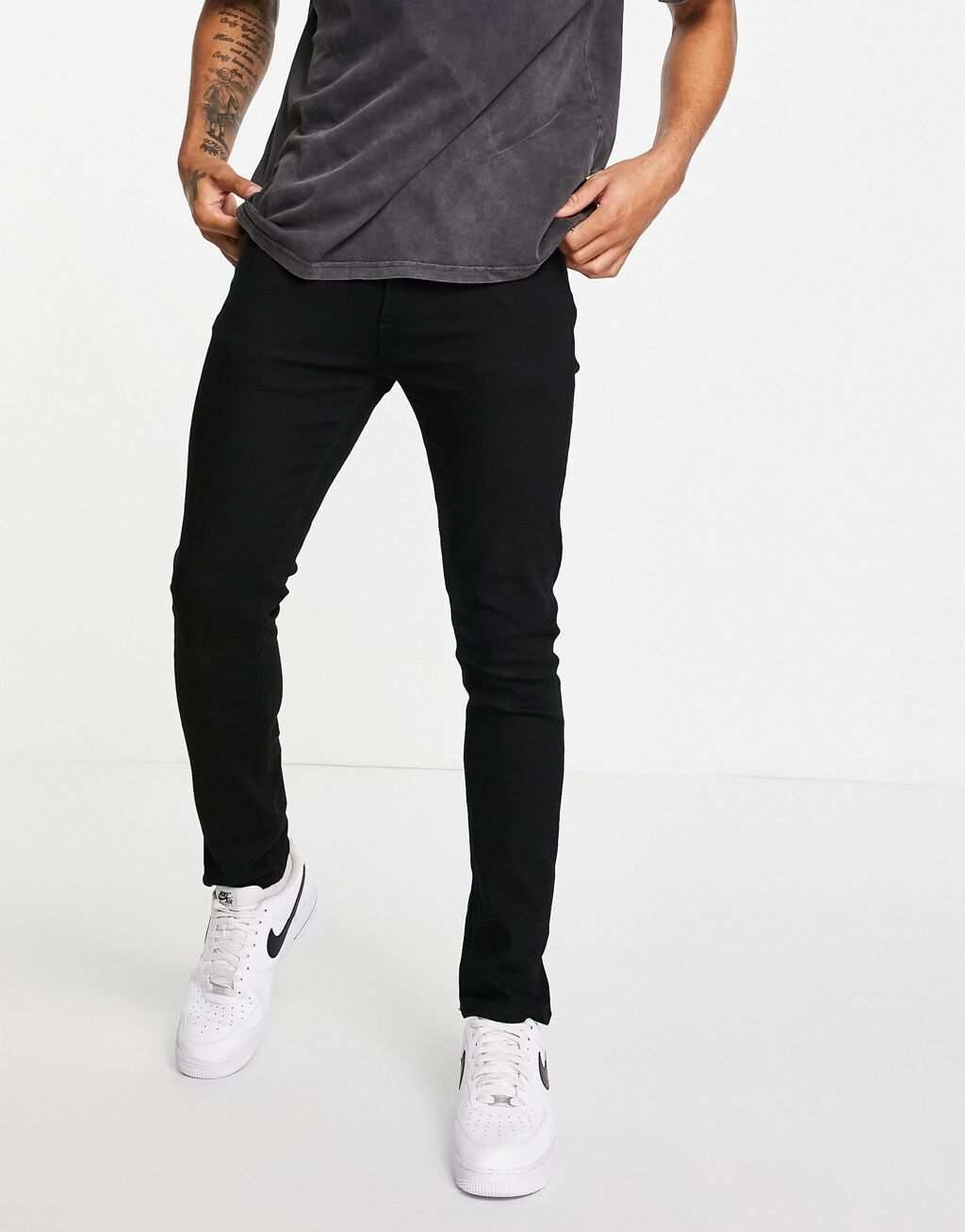 

Черные джинсы скинни River Island