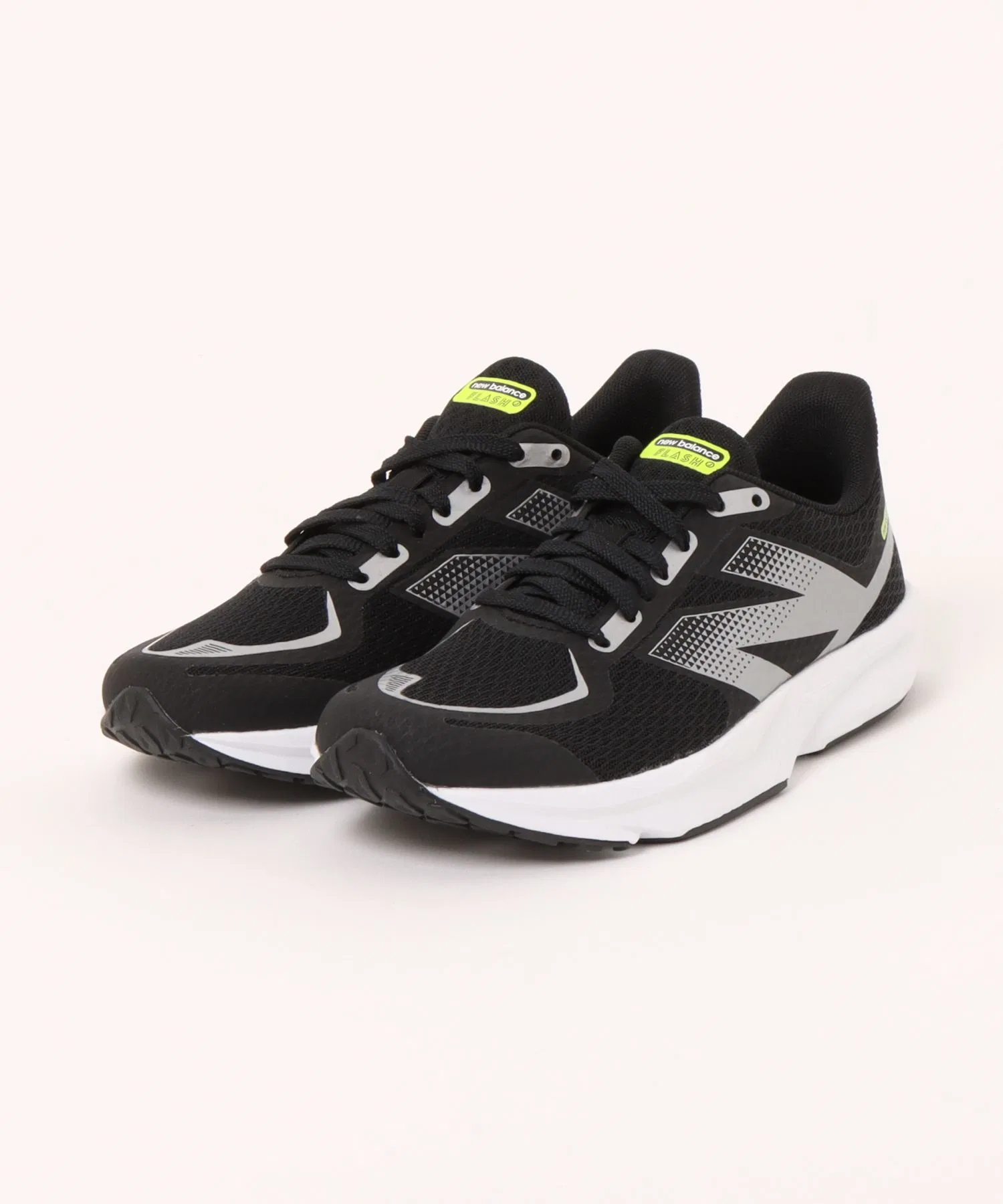 Детские кроссовки New Balance FLASH V7 черные