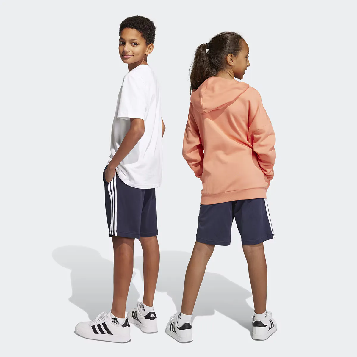Kids' Essentials Трикотажные шорты Adidas с 3 полосками, тёмно-синий — фото 2