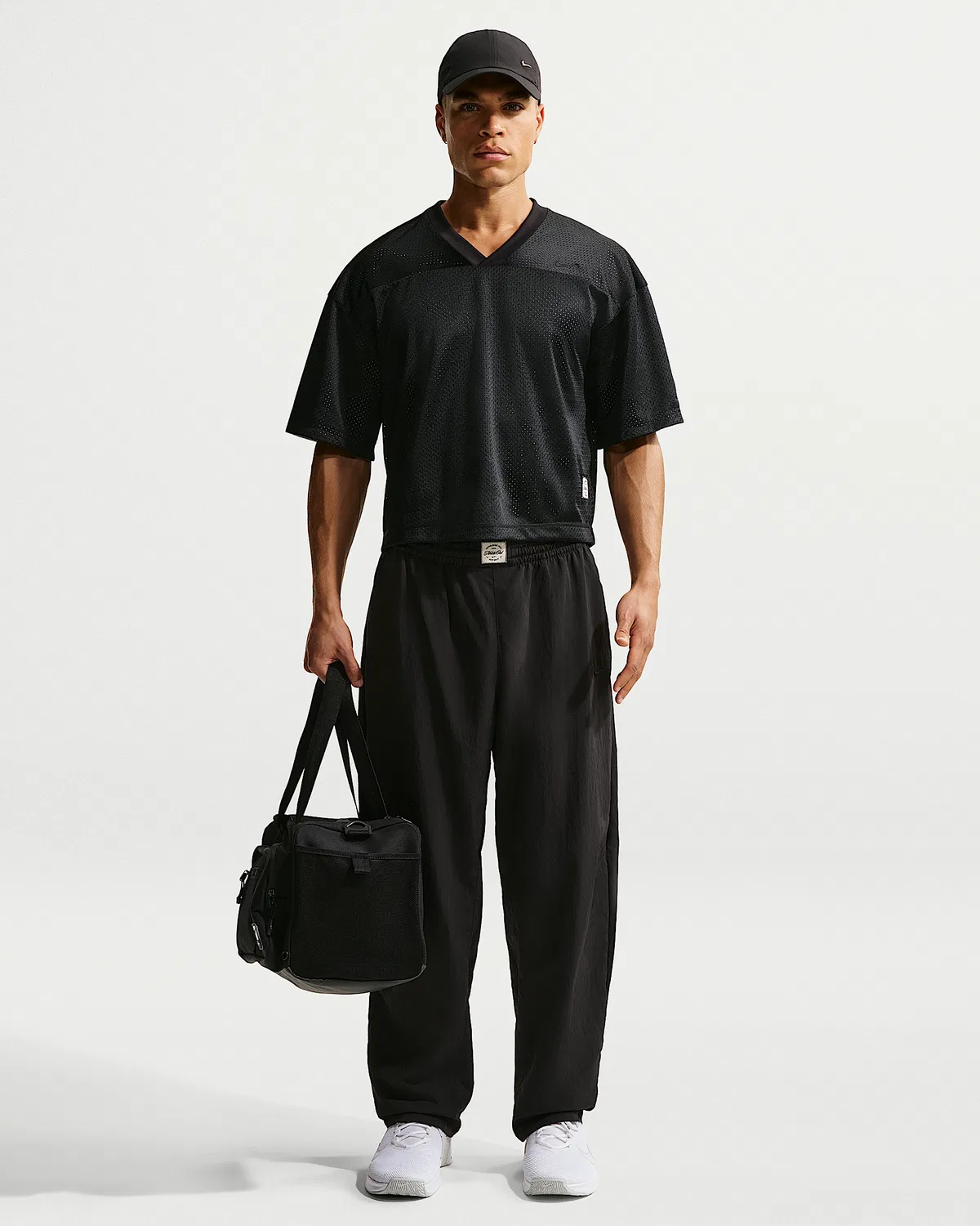 Мужская тренировочная футболка Nike N.A.C. Dri-FIT Reversible, Black/Smoke Grey/Black — фото 4