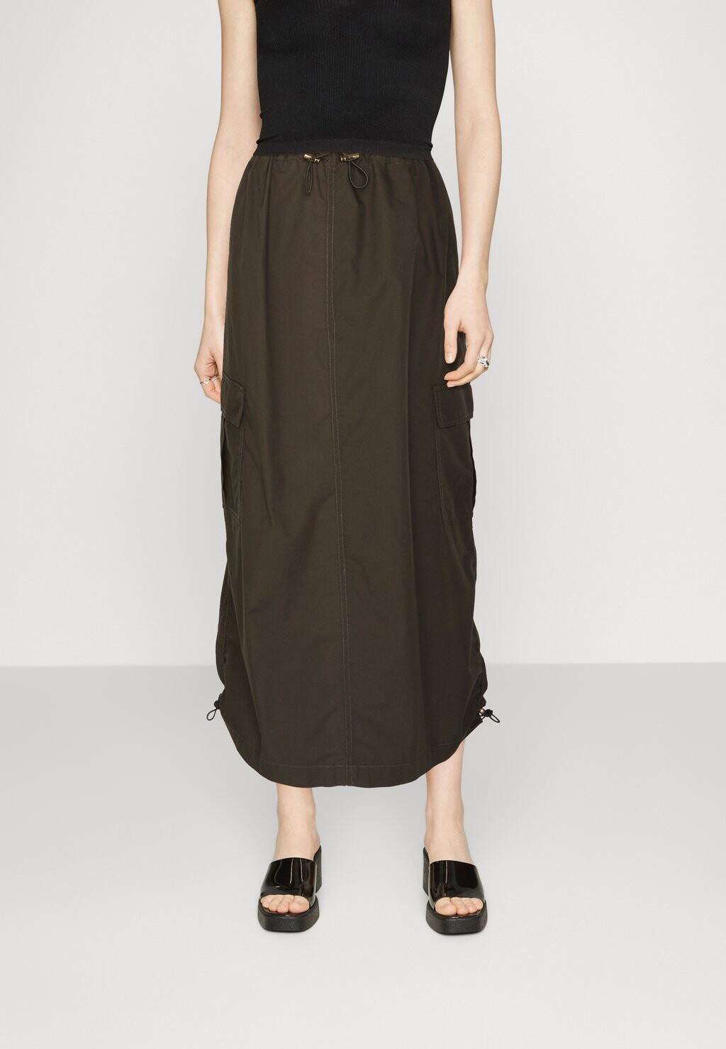 

Юбка Gina Tricot LONG CARGO SKIRT, зеленый Gunner