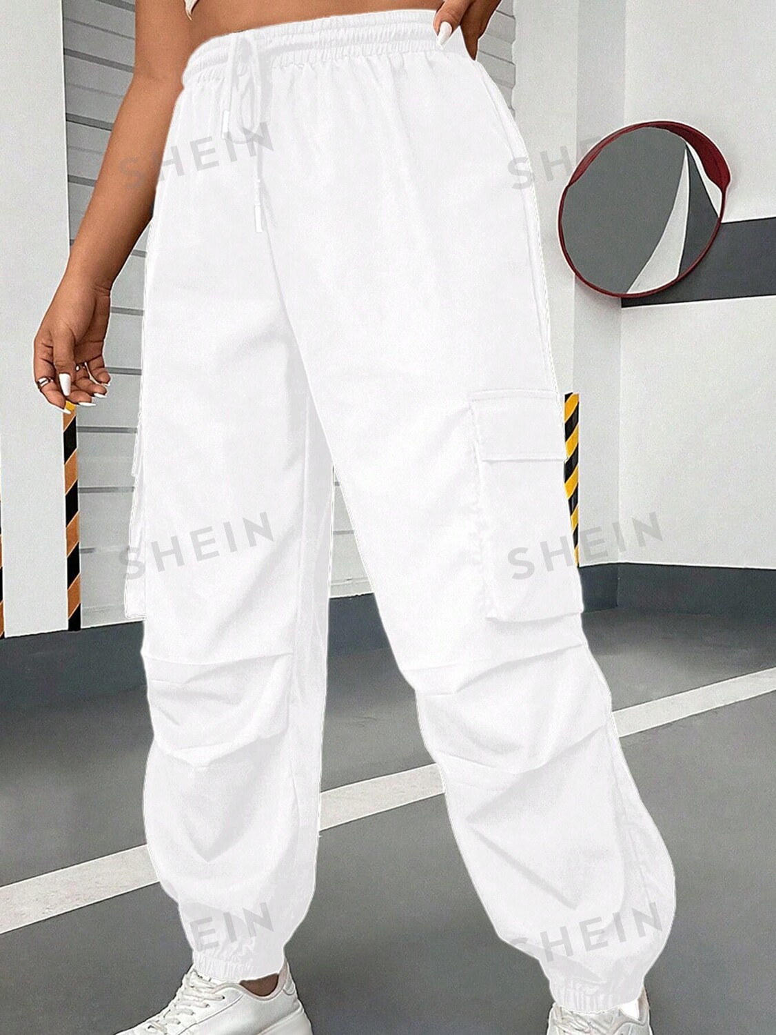 

Брюки-карго EZwear Plus с боковыми клапанами Шнурок на талии Shein, белый