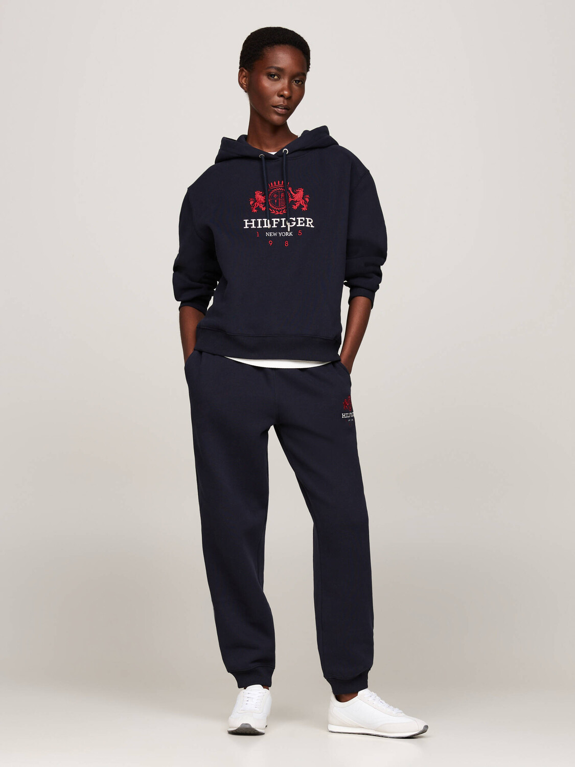 Спортивные брюки Tommy Hilfiger VARSITY Regular Fit, темно-синий — фото 2