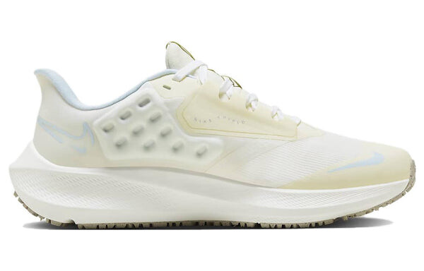 Кроссовки (WMNS) Nike Air Zoom Pegasus Shield Road Running Shoes 'Pale Ivory White Gold', цвет pale ivory / white / gold / blue — фото 2