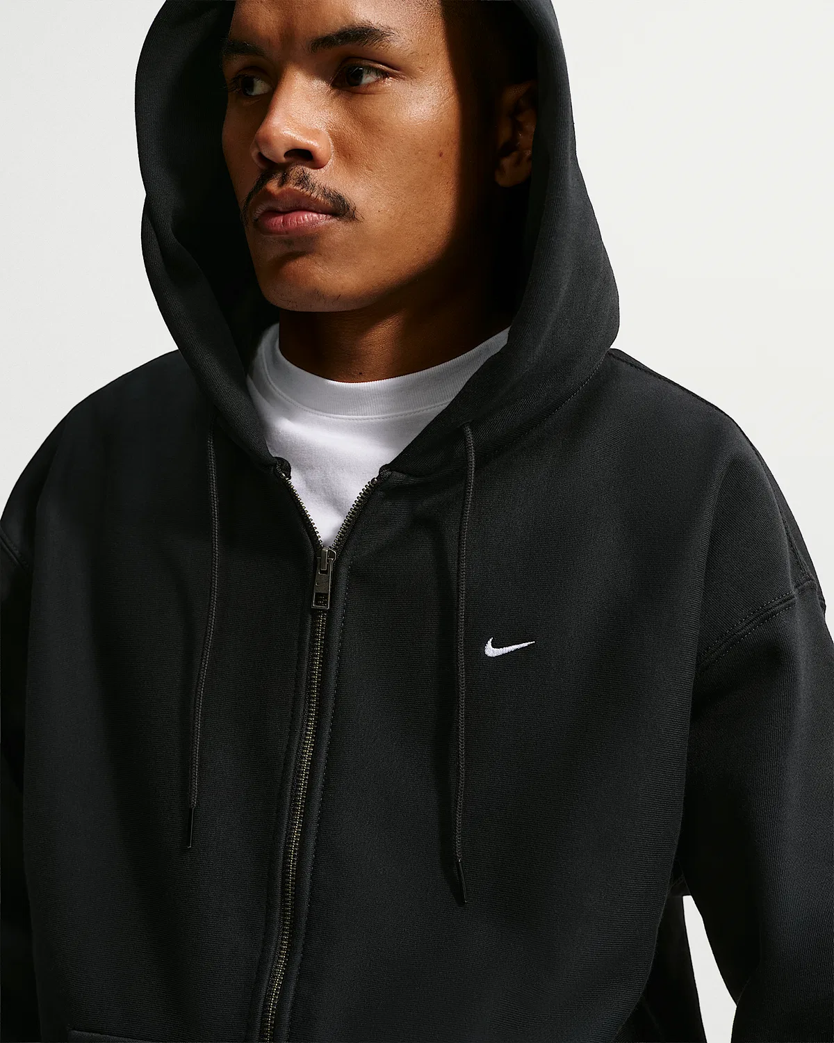 Мужская флисовая кофта на молнии Nike Solo Swoosh, Black/Black/White — фото 3